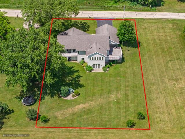 E7179B E Reedsburg Road