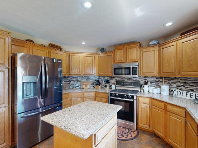 E7691 Prairie Blvd