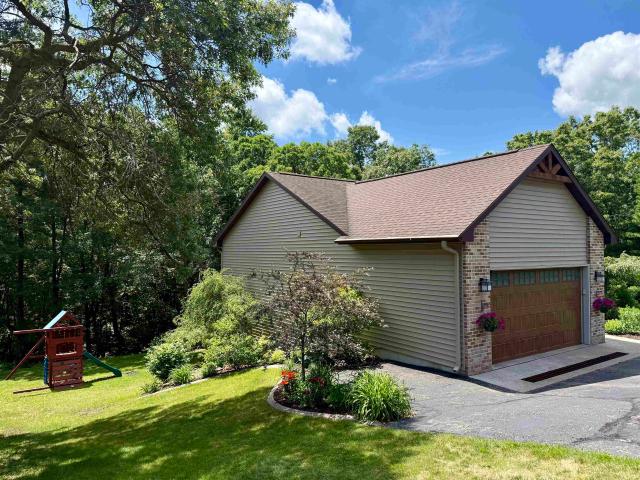 E9265 Pebblebeach Drive