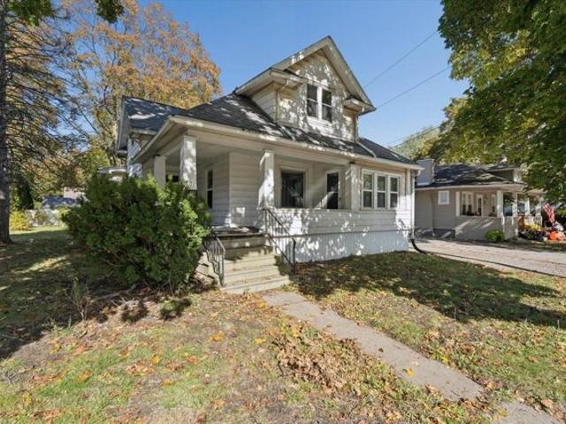 E Main St, Owosso, Home For Sale