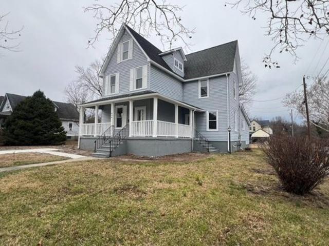 E Maple Ave, Lindenwold, Home For Sale