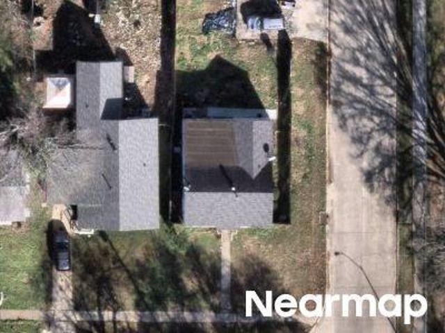 E Mccormick St