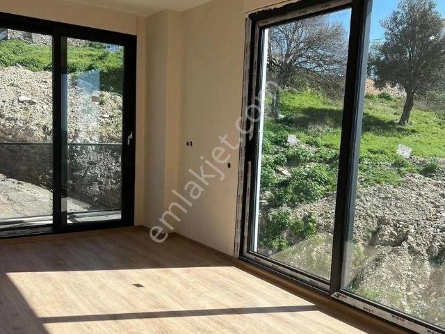 Çeşme Ovacıkta Satılık 1+1 Daire