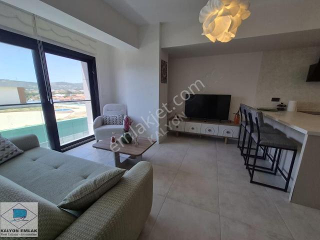 Çeşme Ilıca'da Satılık Şahane Lokasyonda 3+1 Lüks Daire