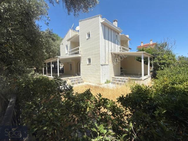 Çeşme Reisdere Satılık 3+1 Müstakil Villa
