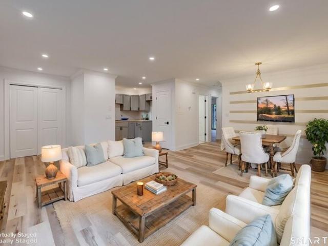 E Mitchell Ave Unit,cheshire, Condo For Sale