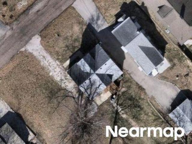 E Monroe St