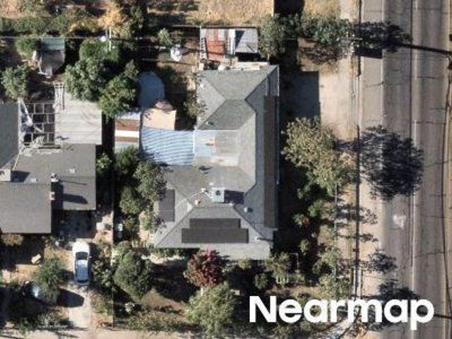 E Montecito Ave