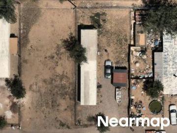 E Neal Ave
