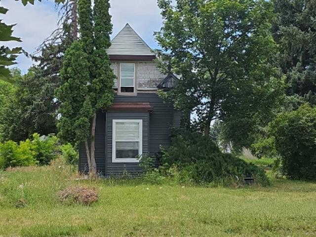 E Oneida St