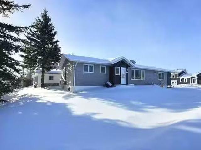 E Avenue, Senneterre Ville, QC, J0Y 2M0 investment for sal.
