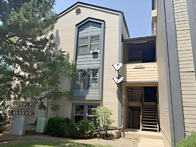 E Alaska Pl Apt 1