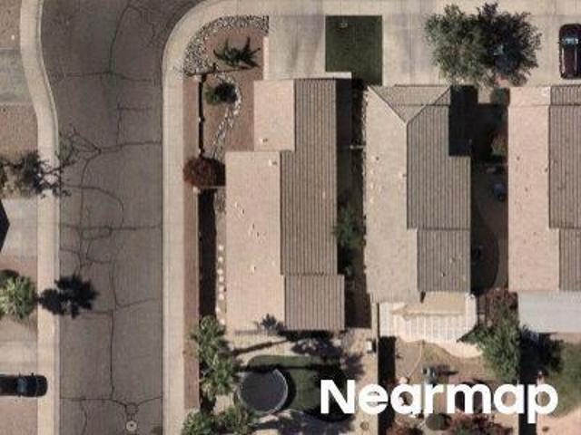 E Amberwood Dr