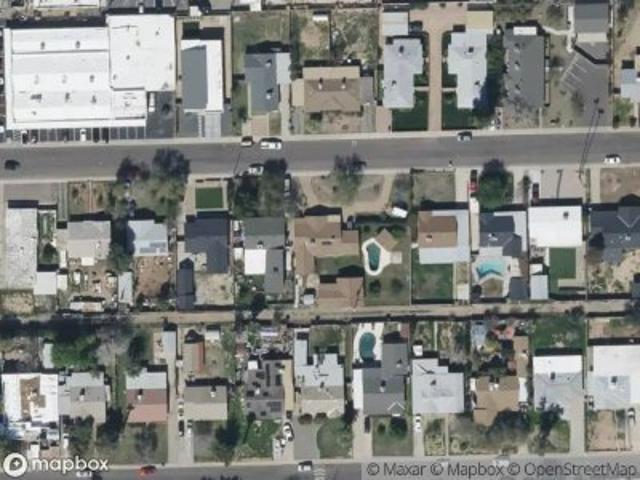 E Amelia Ave