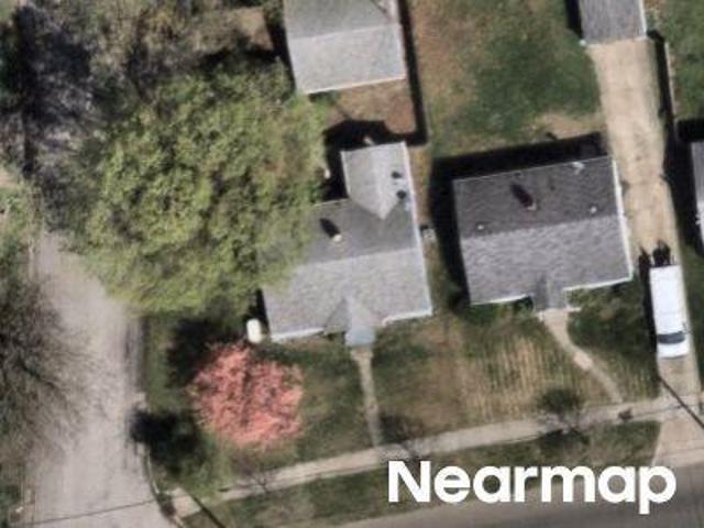 E Archwood Ave