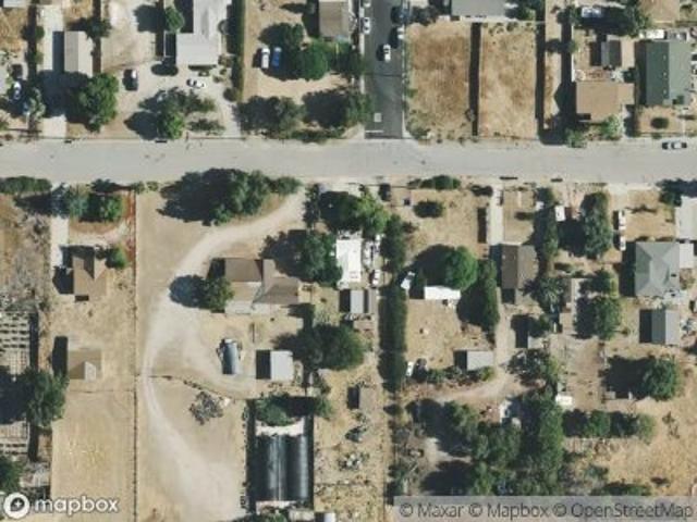 E Barbour St