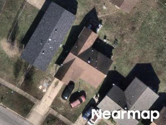 E Barton Ave