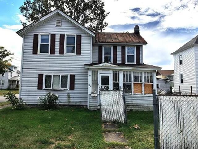 E Bloomfield St