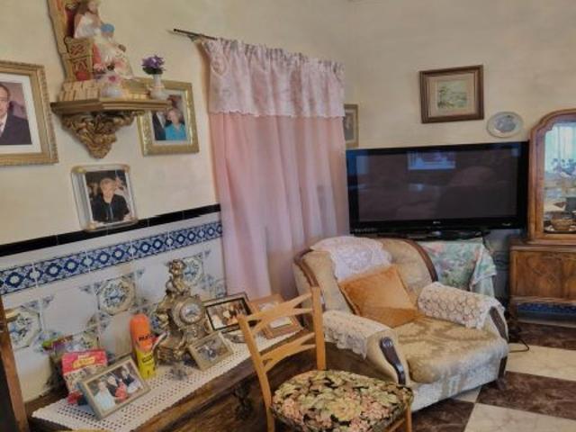 E. Casa y Piso en Fuente Obejuna
