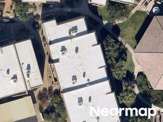 E Chaparral Rd