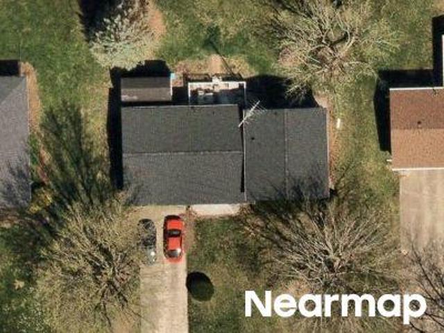 E Chesterfield Ln