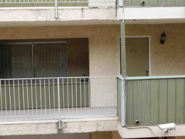 E Civic Center Dr Apt 216e