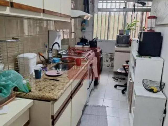 É como uma chácara de lazer completo, muito verde