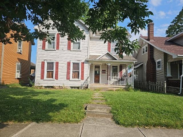 E Cottage Ave