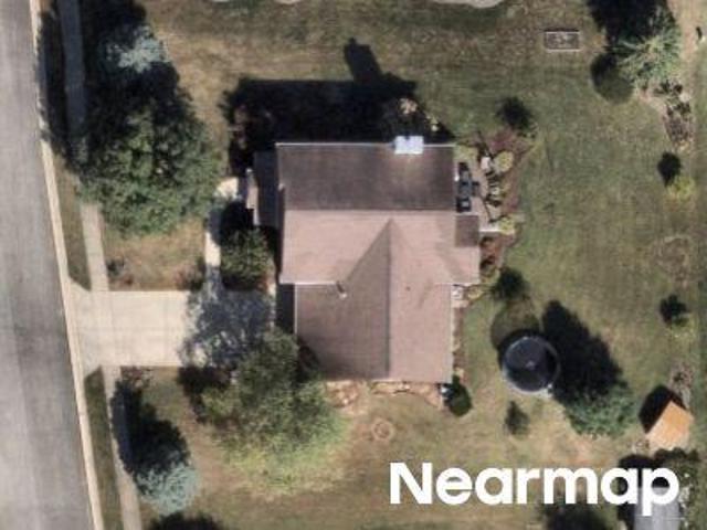 E Crane Pond Dr