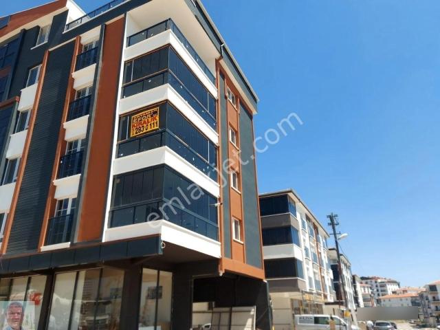 E. Efor'dan Yenikent Te Sıfır 3+1 Kiralık Daire