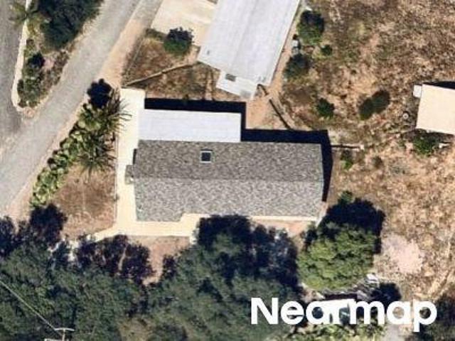 E Fallbrook St