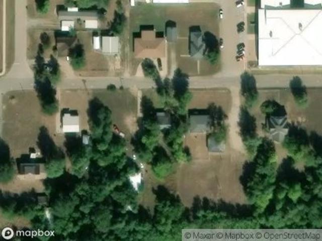 E Forrest St