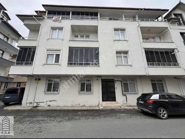 E.g.a Gayrimenkul Akyazı Sahil Eşyalı 2+1 Daire !