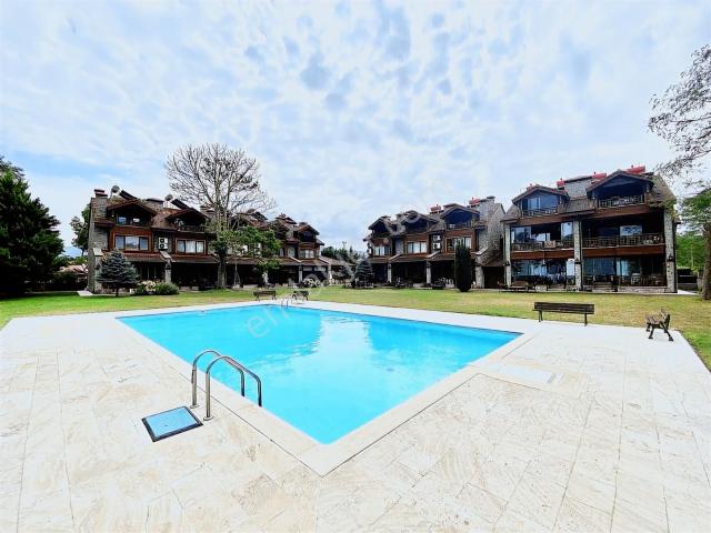 E.g.a'dan Efirli Denize Sıfır Lüx Tripleks Villa !