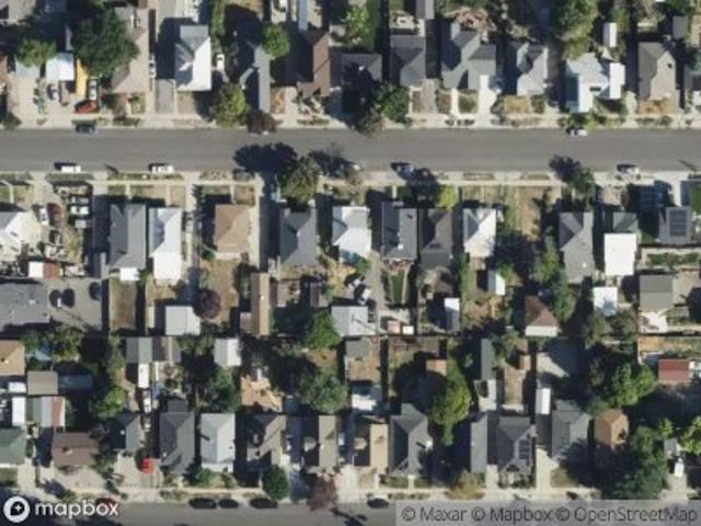 E Garfield Ave