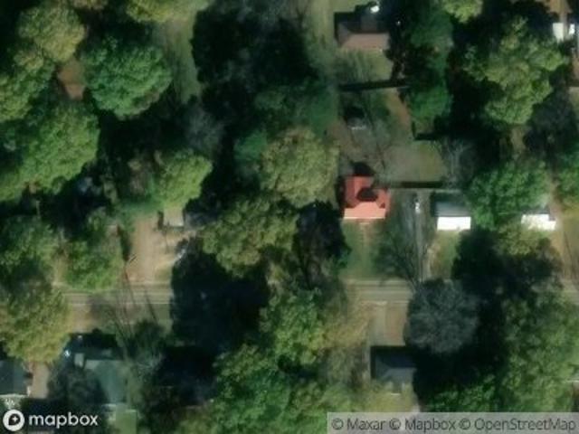 E Gilmore St