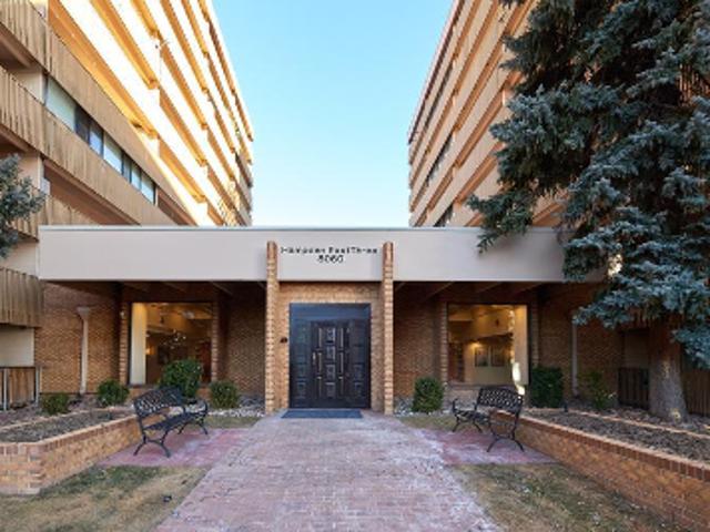 E Girard Ave Apt 102