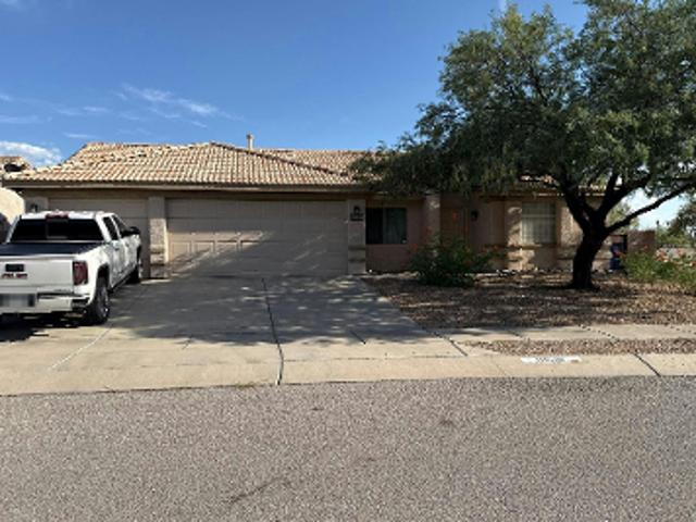 E Heartleaf Willow Dr