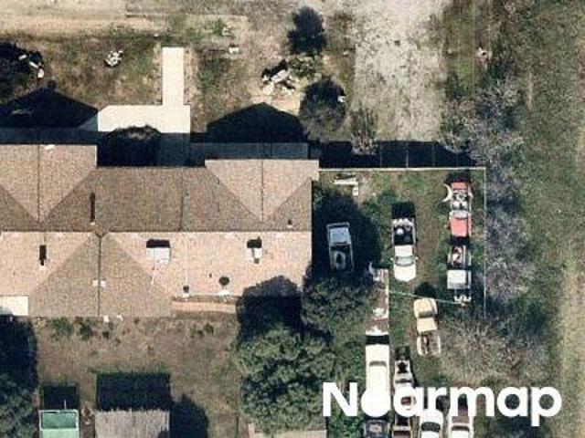 E Herndon Ave