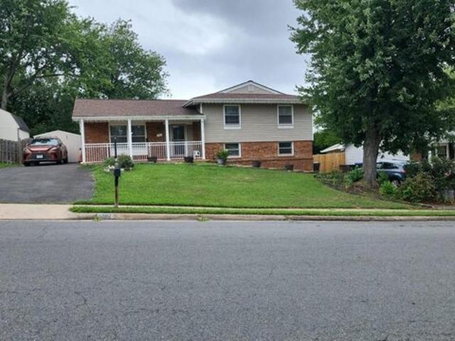 E Holly Ave, Sterling, Home For Sale