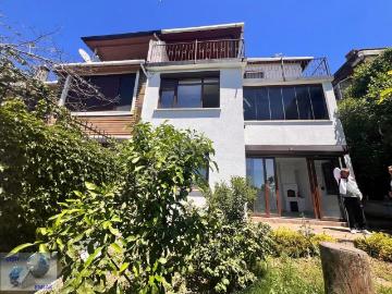 Çeşit Emlak Gürpınar Da 7+2 Süper Manzaralı Satılık Villa