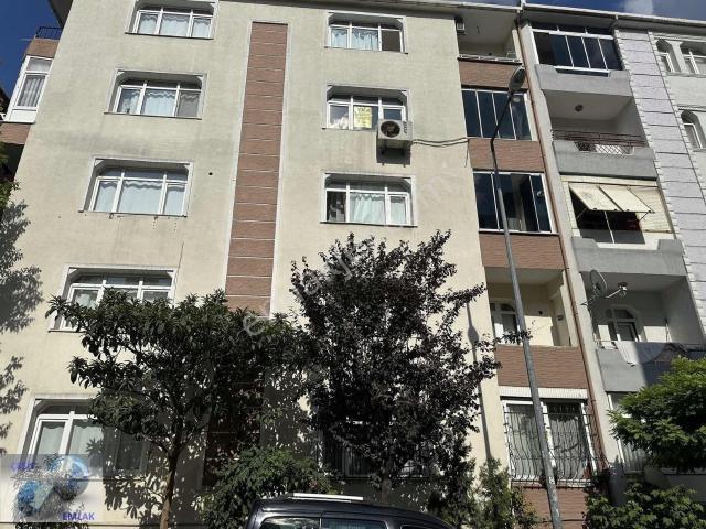 Çeşit Emlak Haznedar Mah Asansörlü 2+1 Arakat Daire