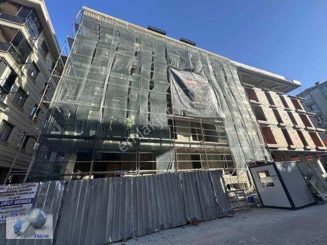 Çeşit Emlak Haznedar Da 2+1 100m2 Aralık Teslim Yeni Daire