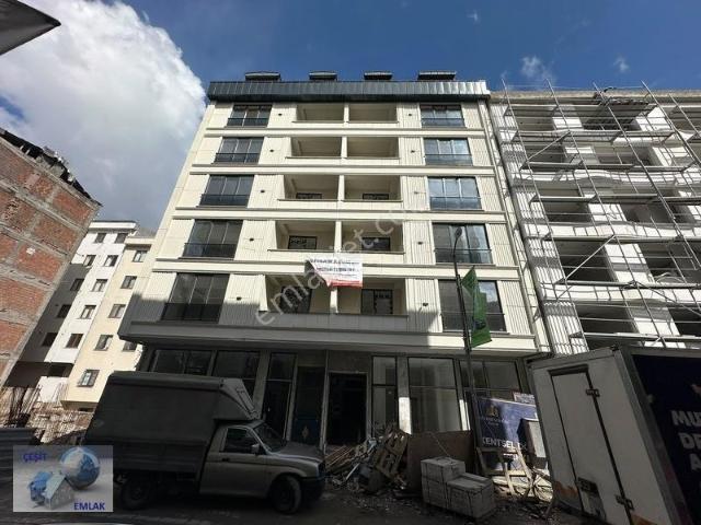 Çeşit Emlak Haznedar Kınalı Cad Üstü 3+1 Yeni Binada Kiralık