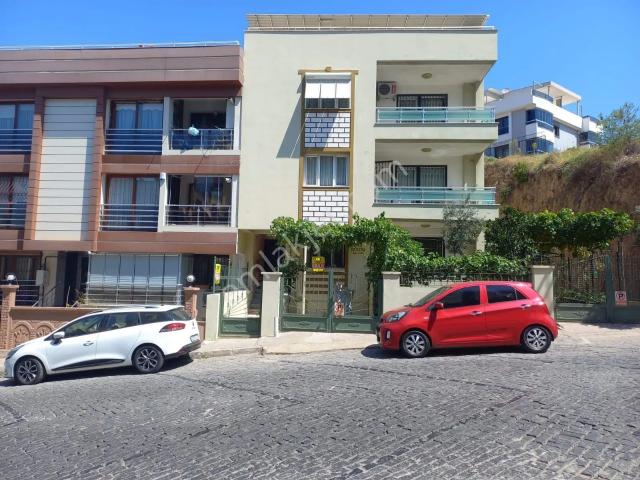 Eğitim Mahallesi'nde Genç Binada Doğalgazlı 3+1 Kiralık Daire