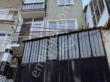 Eğirdir Hacı Şeyh Mah Göl Ada Manzaralı 3 Katlı Komple Satılık