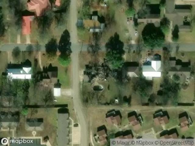 E Jefferson St