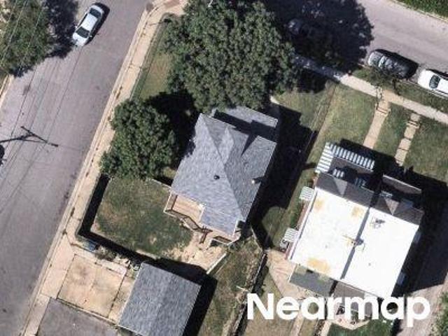 E Jeffrey St