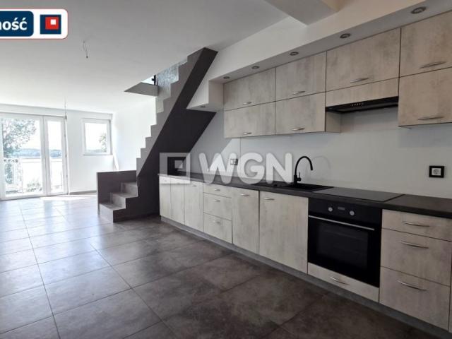 Dwupoziomowy apartament z tarasem i widokiem na jezioro