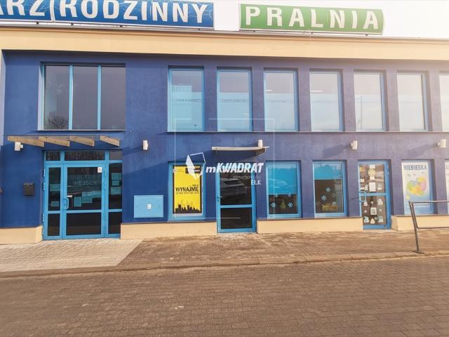 Lokal 89 m2 przy ruchliwej ulicy z parkingiem i sklepami